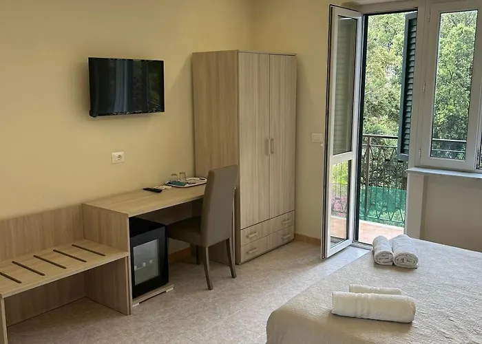 Vittorio Veneto Accomodation - Tropea City Center